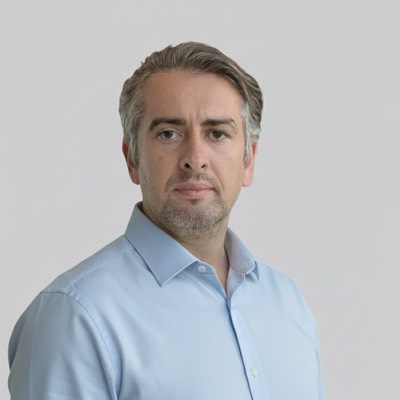 Özgür Kurt